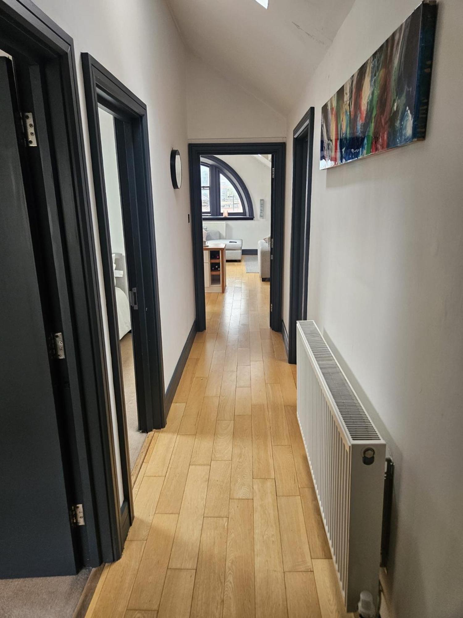 2 Bedroom City Centre Penthouse Loft Apartment Liverpool Exterior foto